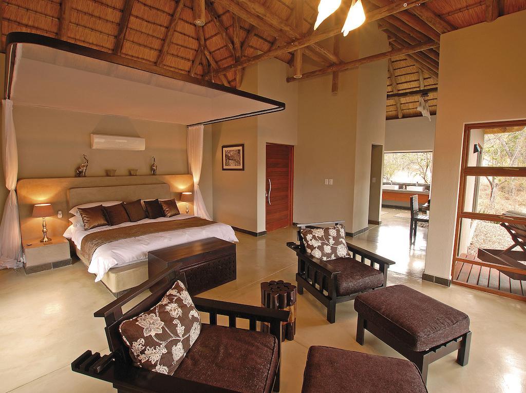 Raptor Retreat Game Lodge Гудспрейт Номер фото